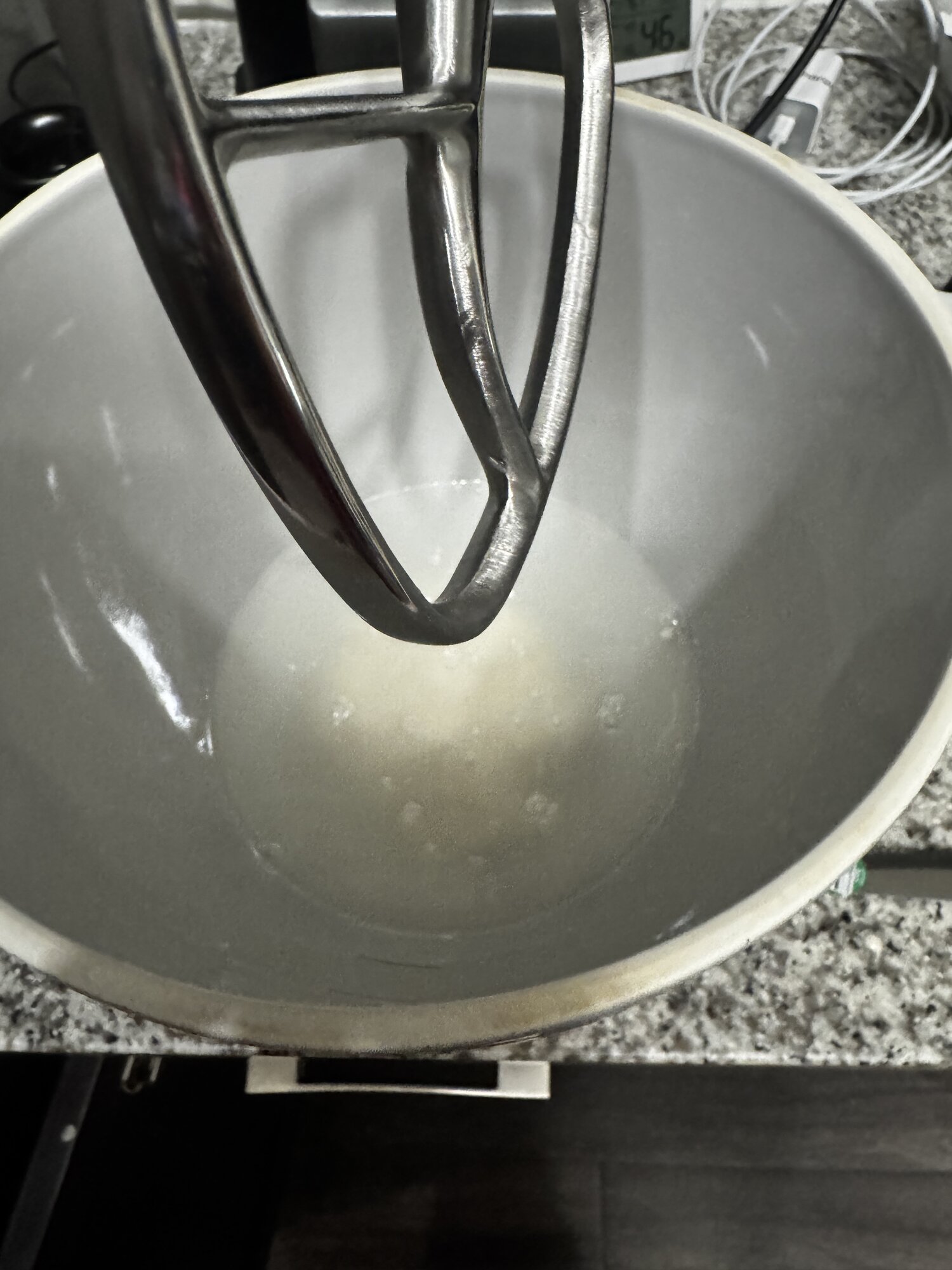 Bread Pitt and water in Dough Cloony at the start of the mix.